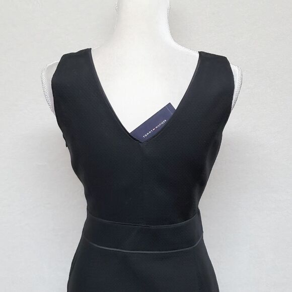 TOMMY Hilfiger Black Diamond Texturex Sleeveless V-neck Fitted Waist Shift Dress - Picture 10 of 13